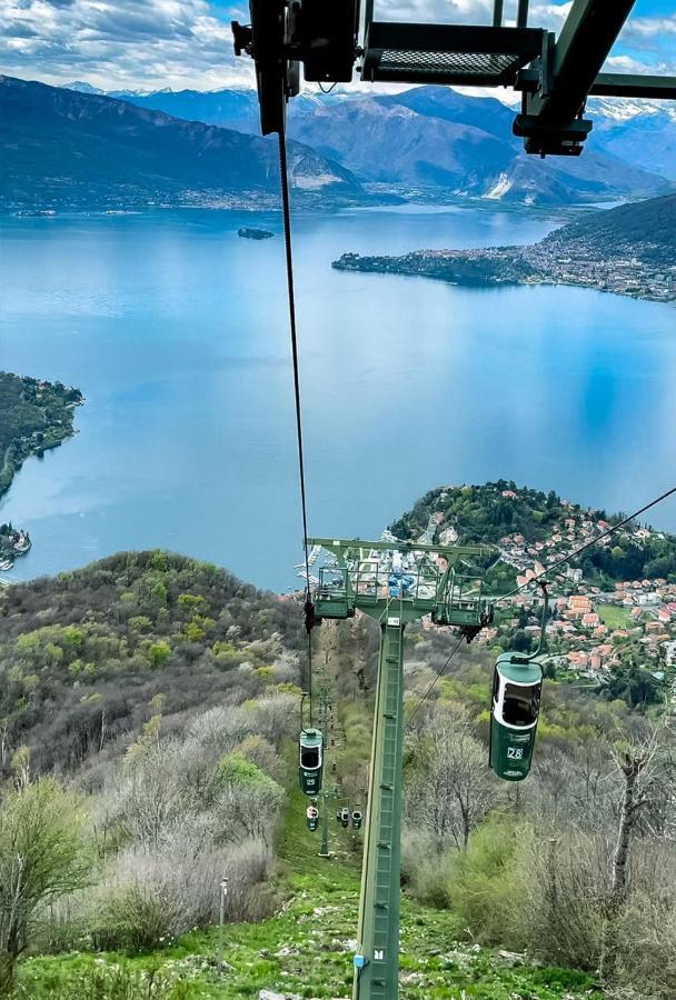 Apartment With View Lake Maggiore/Laveno Mombello Exterior photo