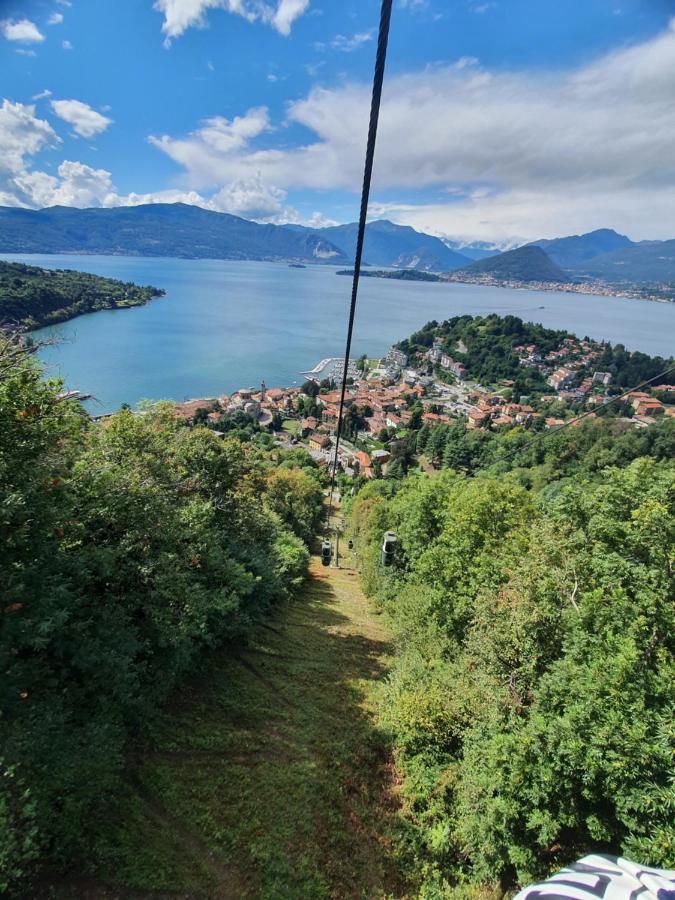 Apartment With View Lake Maggiore/Laveno Mombello Exterior photo